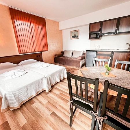 Chrystal Guest House Obzor Camera foto
