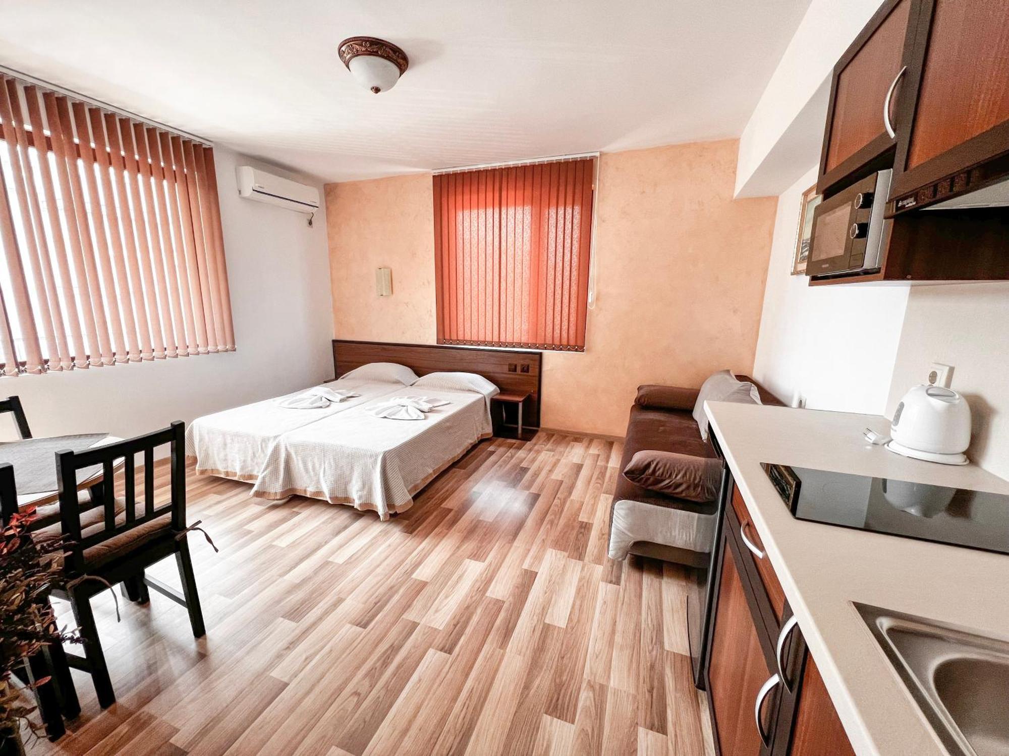 Chrystal Guest House Obzor Camera foto