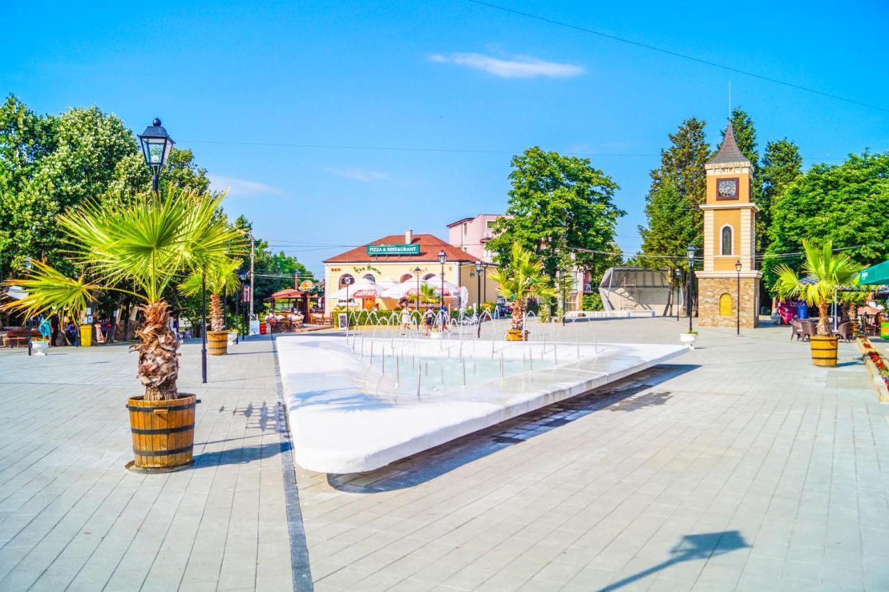 Chrystal Guest House Obzor Esterno foto