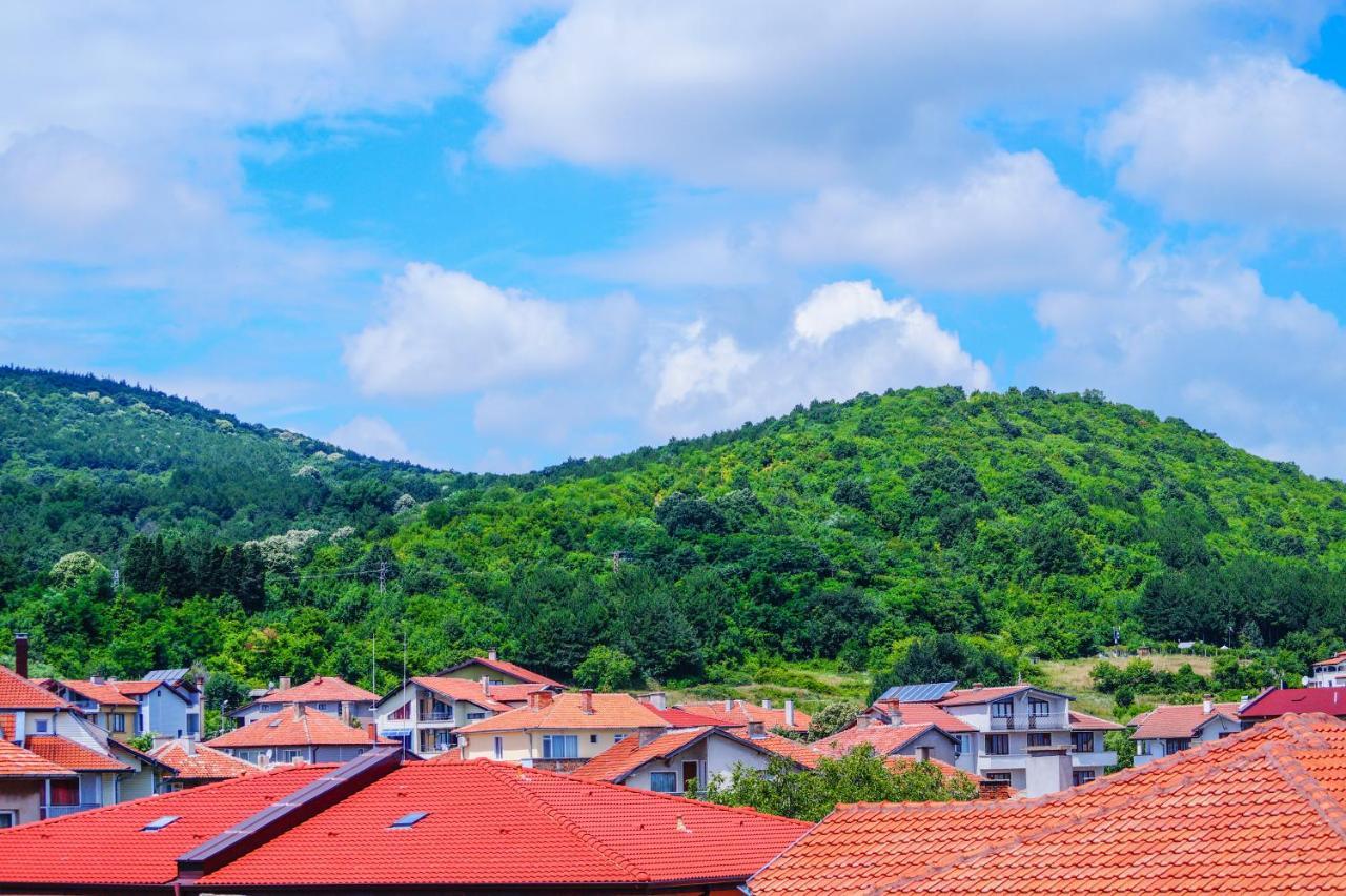 Chrystal Guest House Obzor Esterno foto