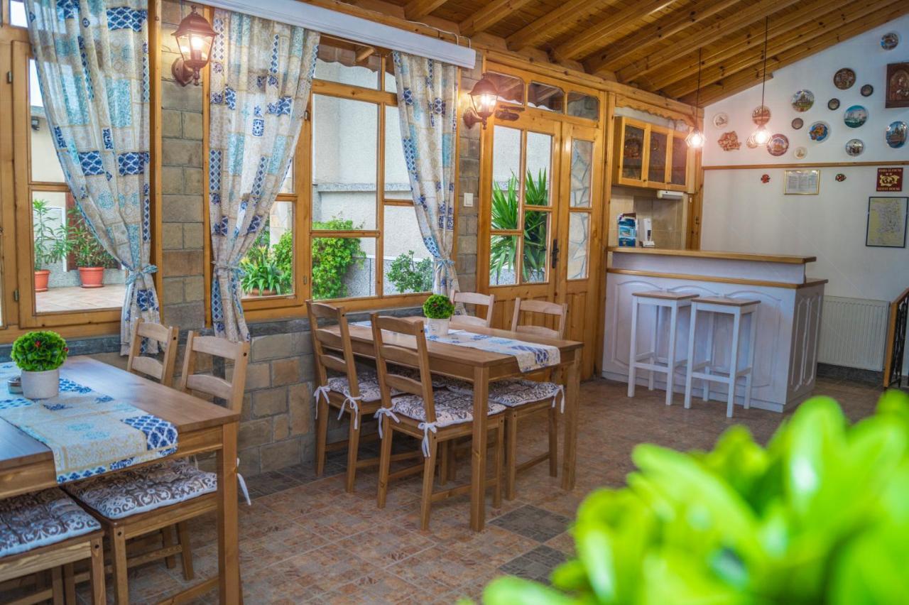 Chrystal Guest House Obzor Esterno foto